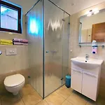 Vendégház Mesec Zaplana 3*