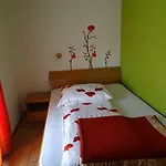 Vendégház Mesec Zaplana