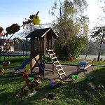 Mesec Zaplana 3*