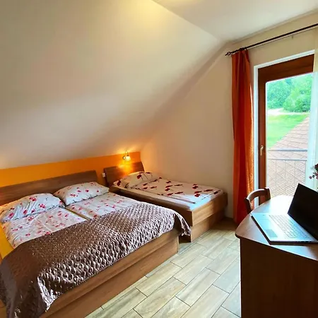 Mesec Zaplana Guest house 3*