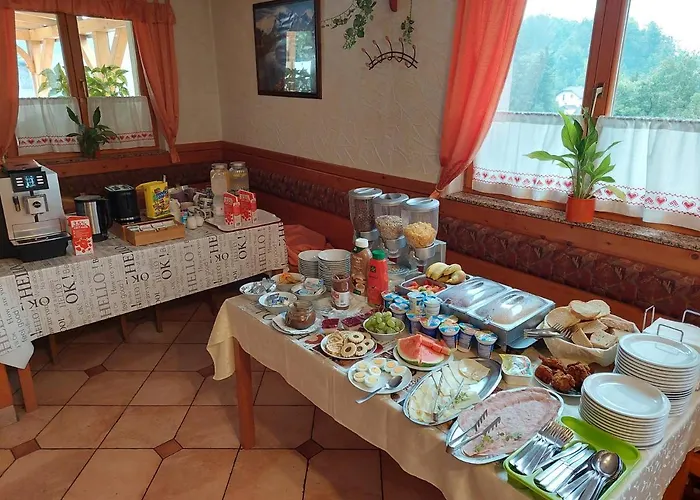 Affittacamere Mesec Zaplana 3*